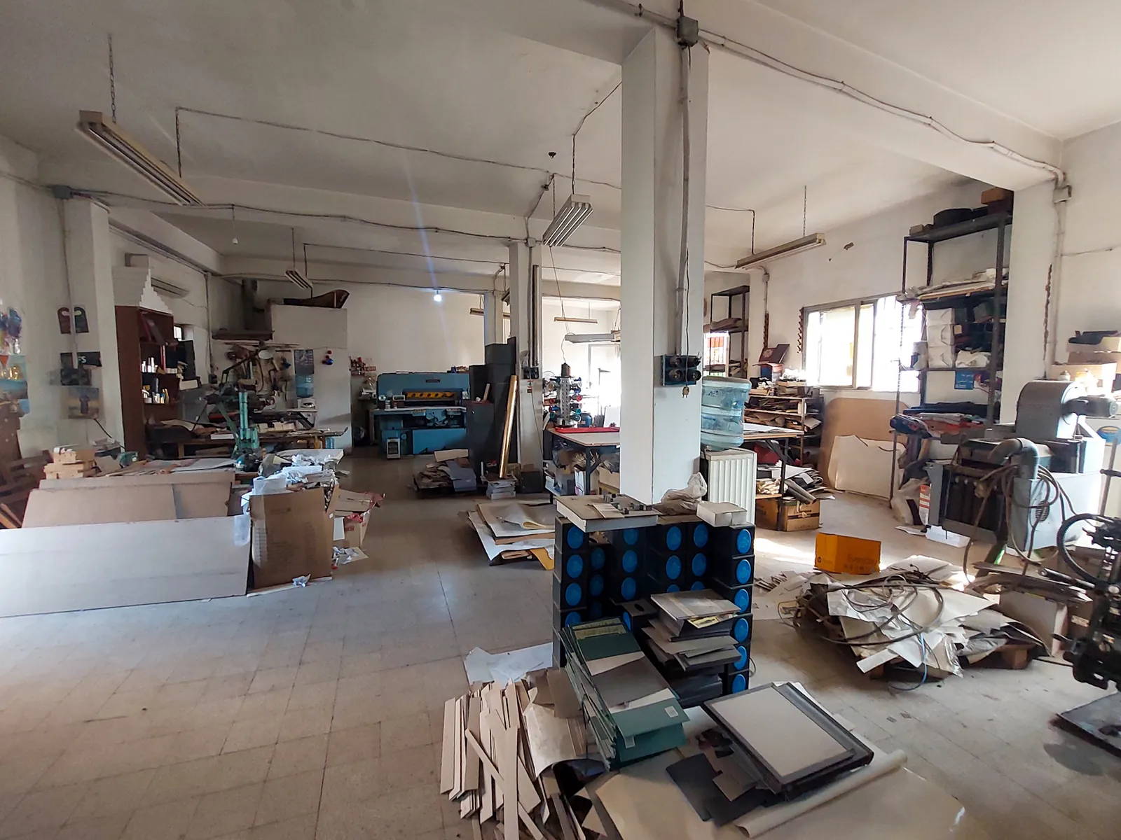 Prime Location Industrial Warehouse in Bauchrieh, Metn — photo 2