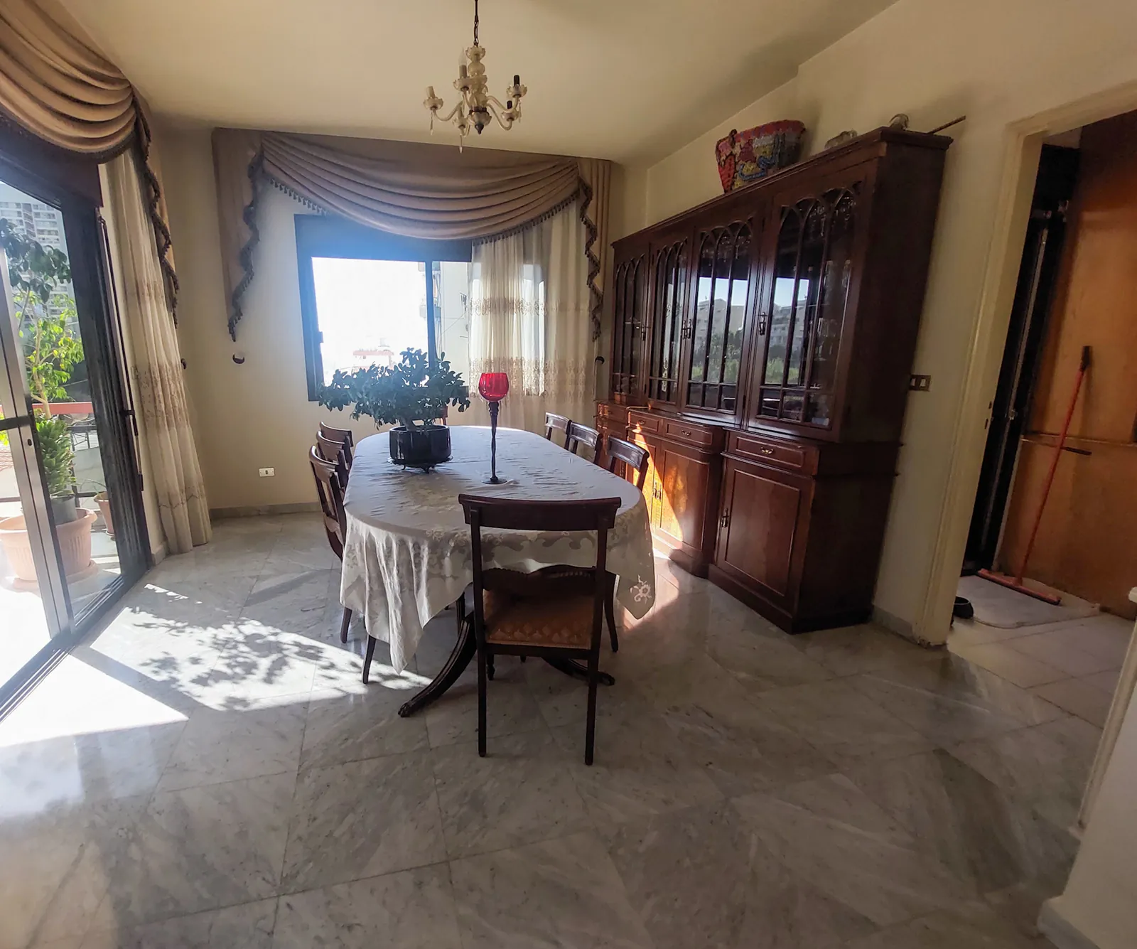 Prime Location Apartment in New Rawda, Metn — الصورة 3