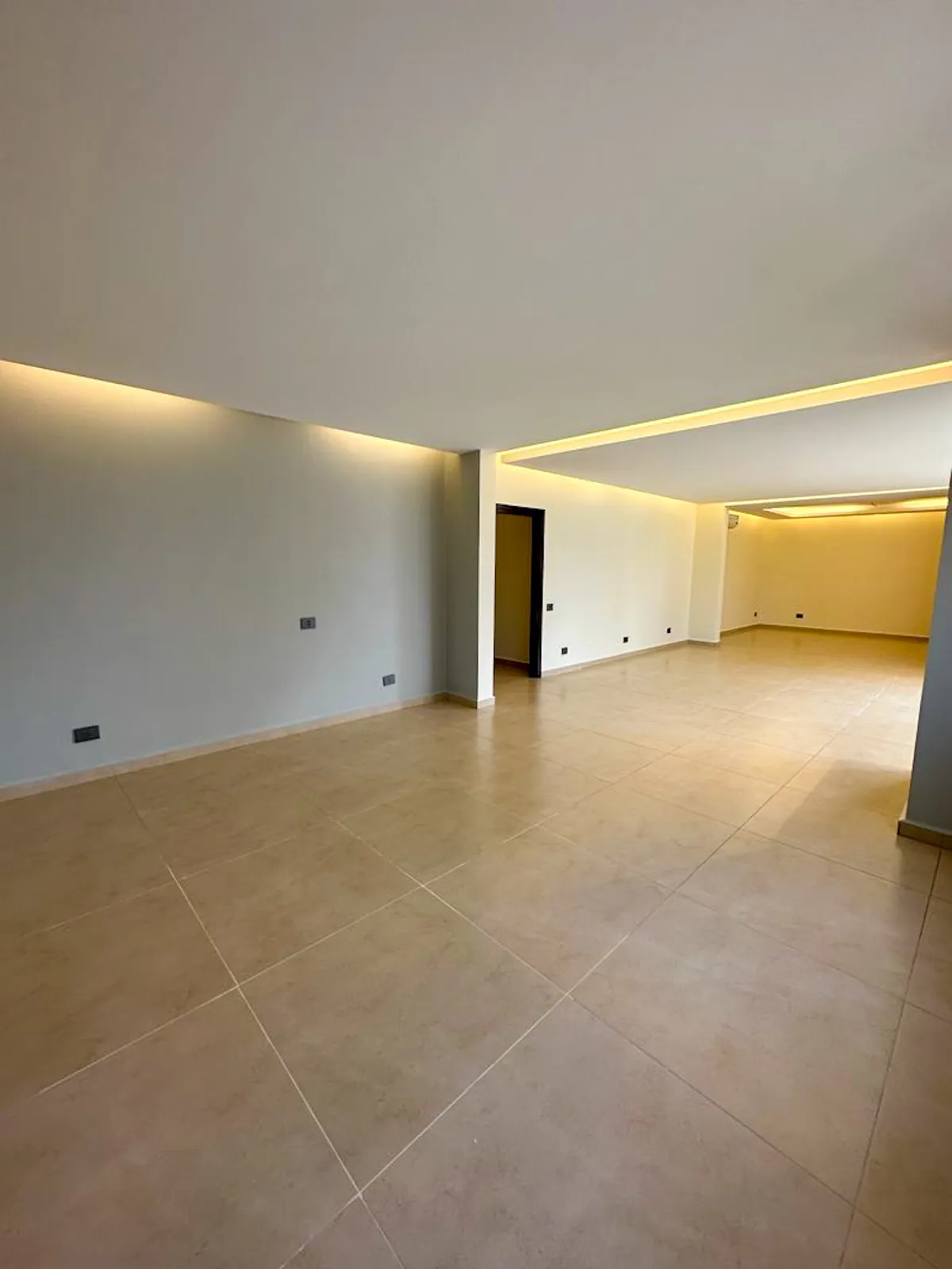 Prime Location Apartment in Naccache, Metn — الصورة 2