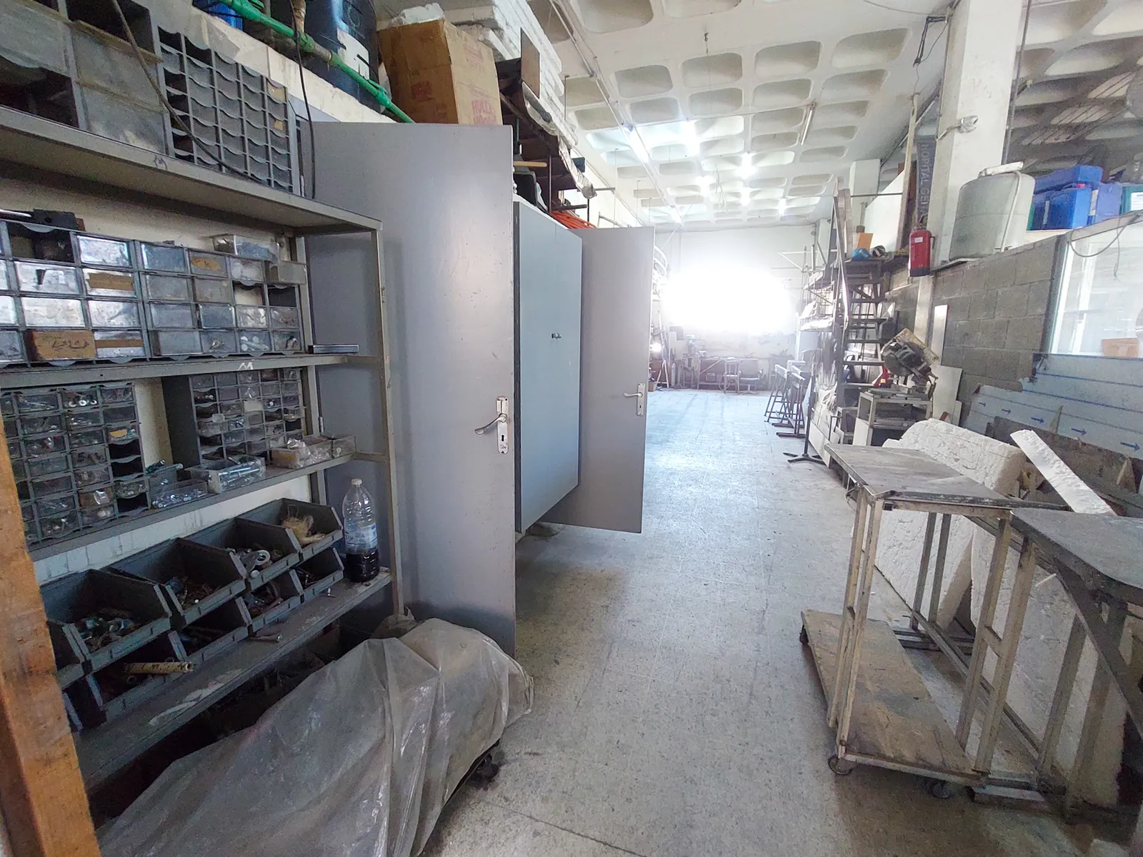 Industrial Warehouse in Dekwaneh, Metn — الصورة 3