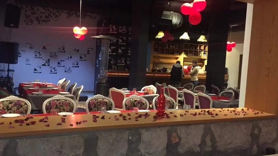 High-end Restaurant in Raifoun / Klayaat main road, Keserwan