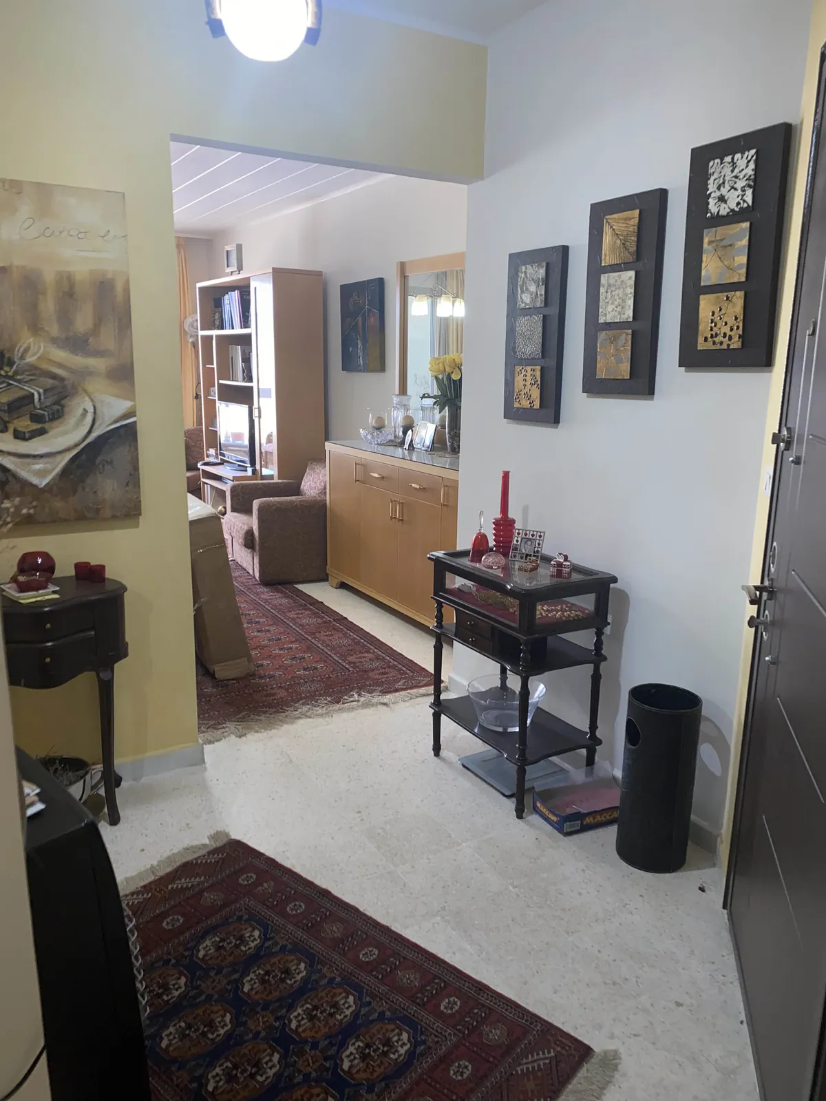 Semi-Furnished Apartment in Mezher/Bsalim with an Open View — الصورة 3