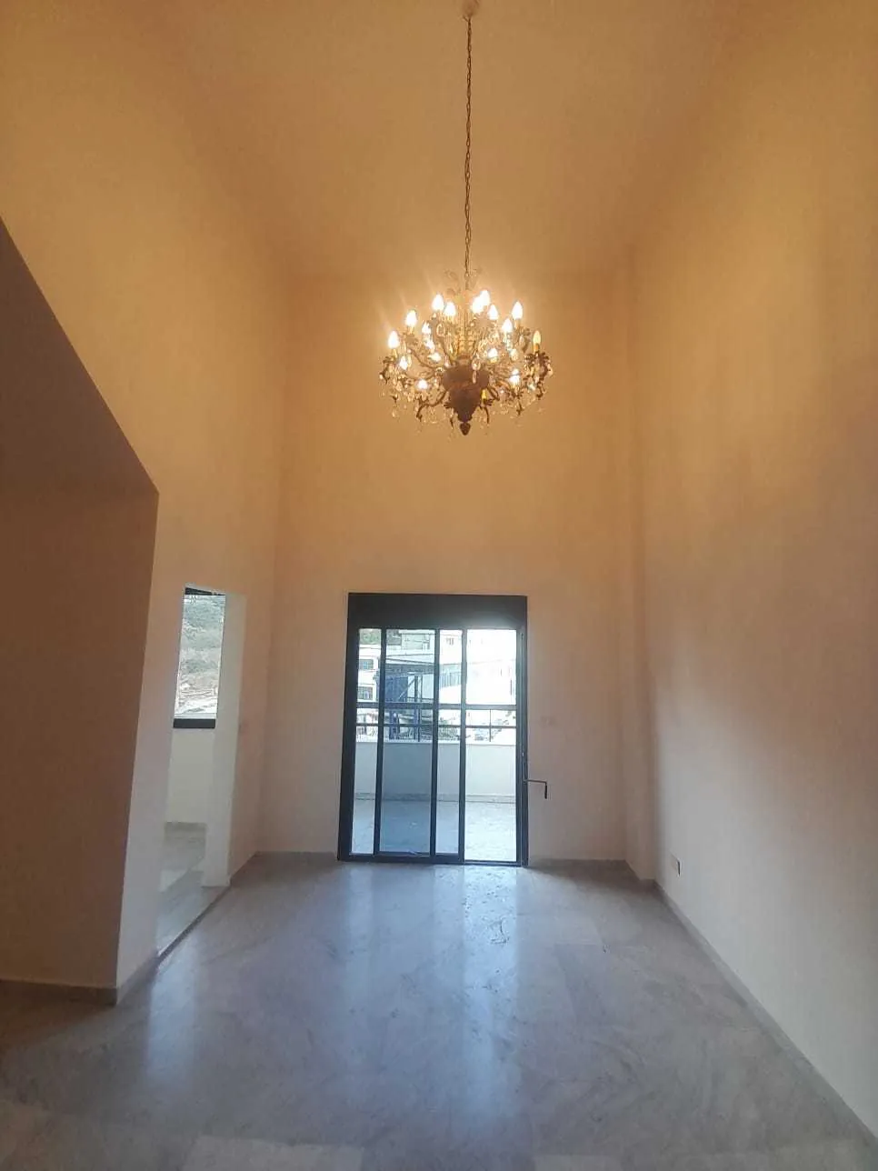 Duplex in Beit Meri, Metn with Mountain View — الصورة 3