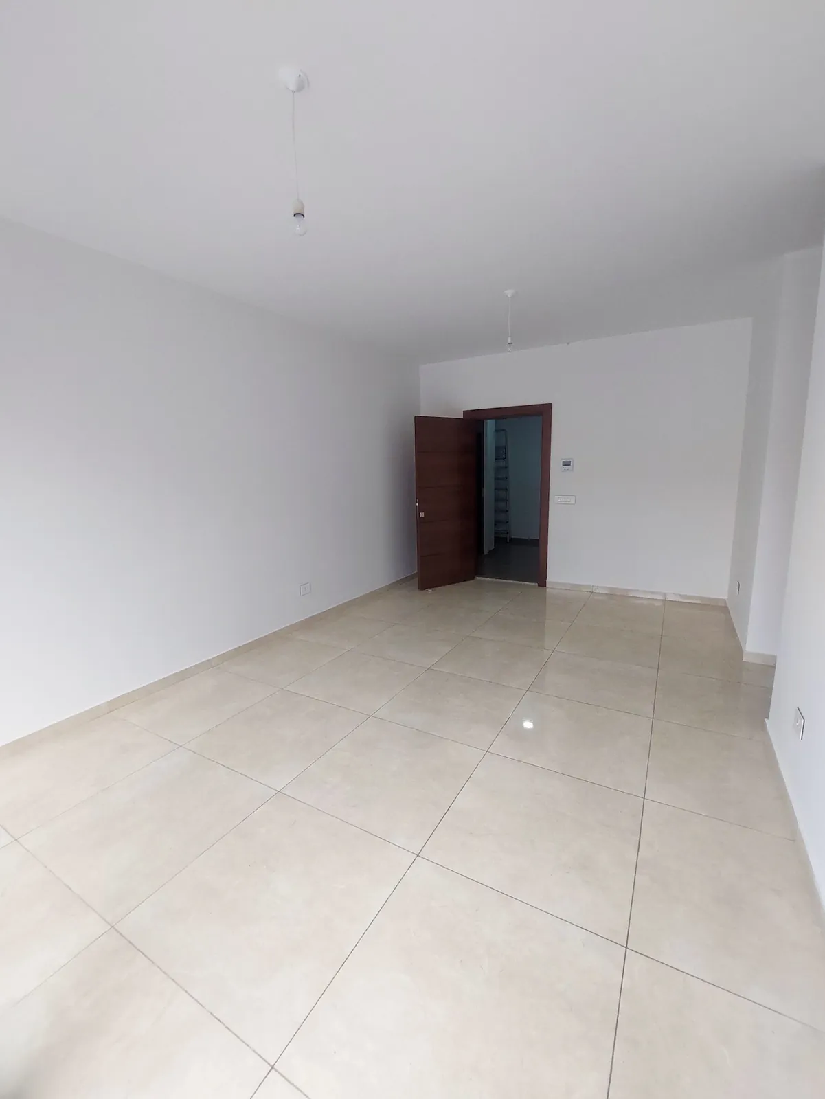 Brand New Apartment in Mazraat Yachouh, Metn — الصورة 3