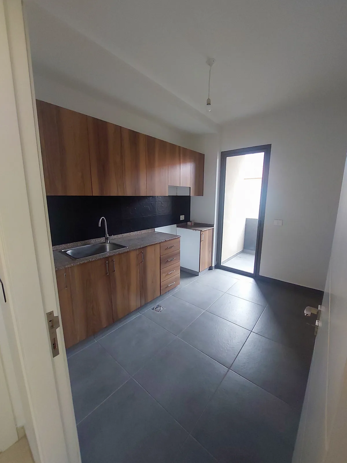 Brand New Apartment in Mazraat Yachouh, Metn — الصورة 4