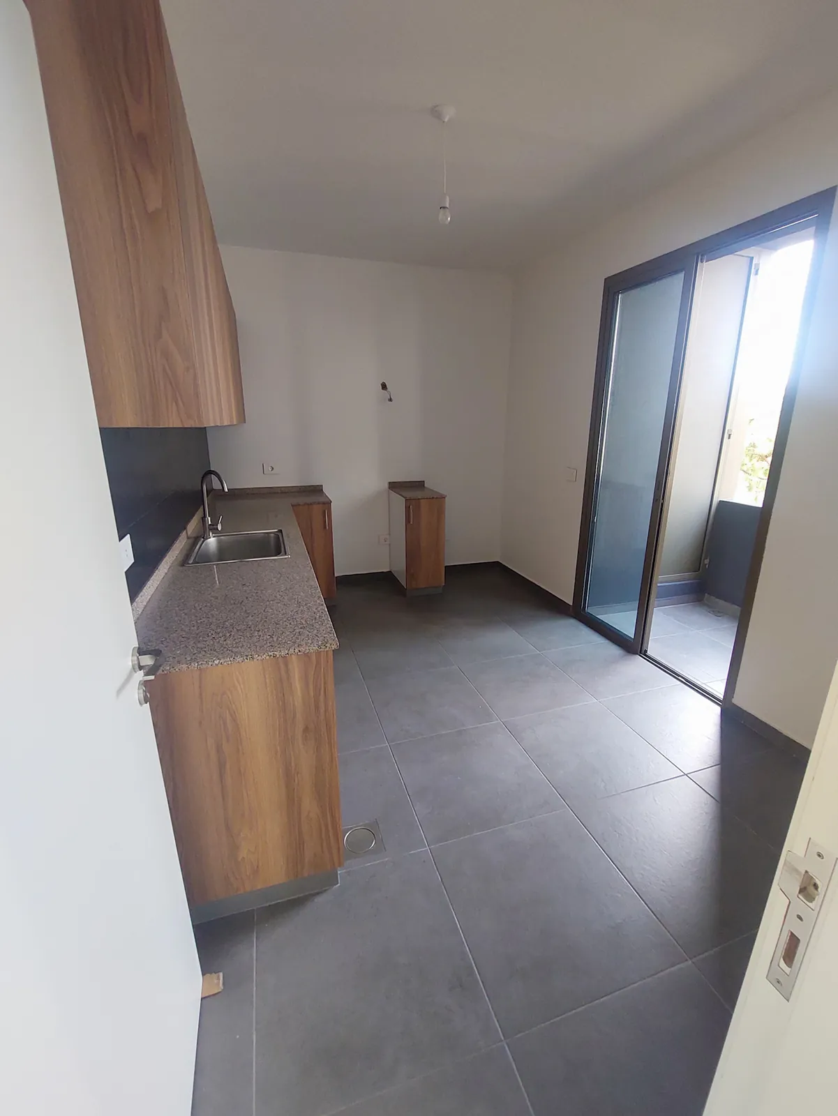 Brand New Apartment in Mazraat Yachouh, Metn — الصورة 4