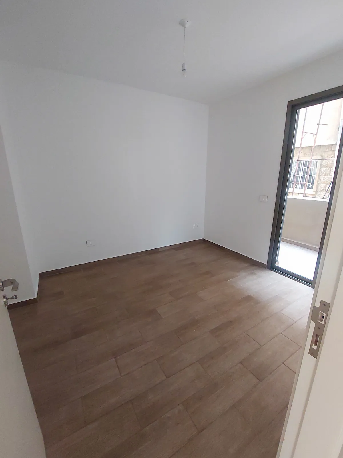 Brand New Apartment in Mazraat Yachouh, Metn — الصورة 5