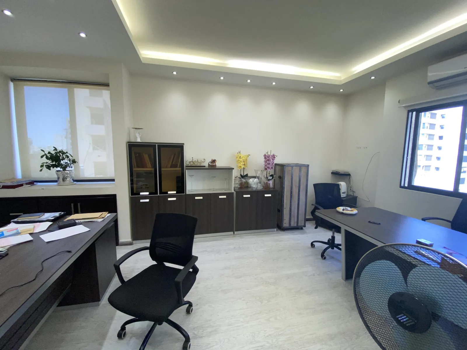 Prime Location Office for Sale or for Rent in Jal El Dib, Metn — الصورة 1