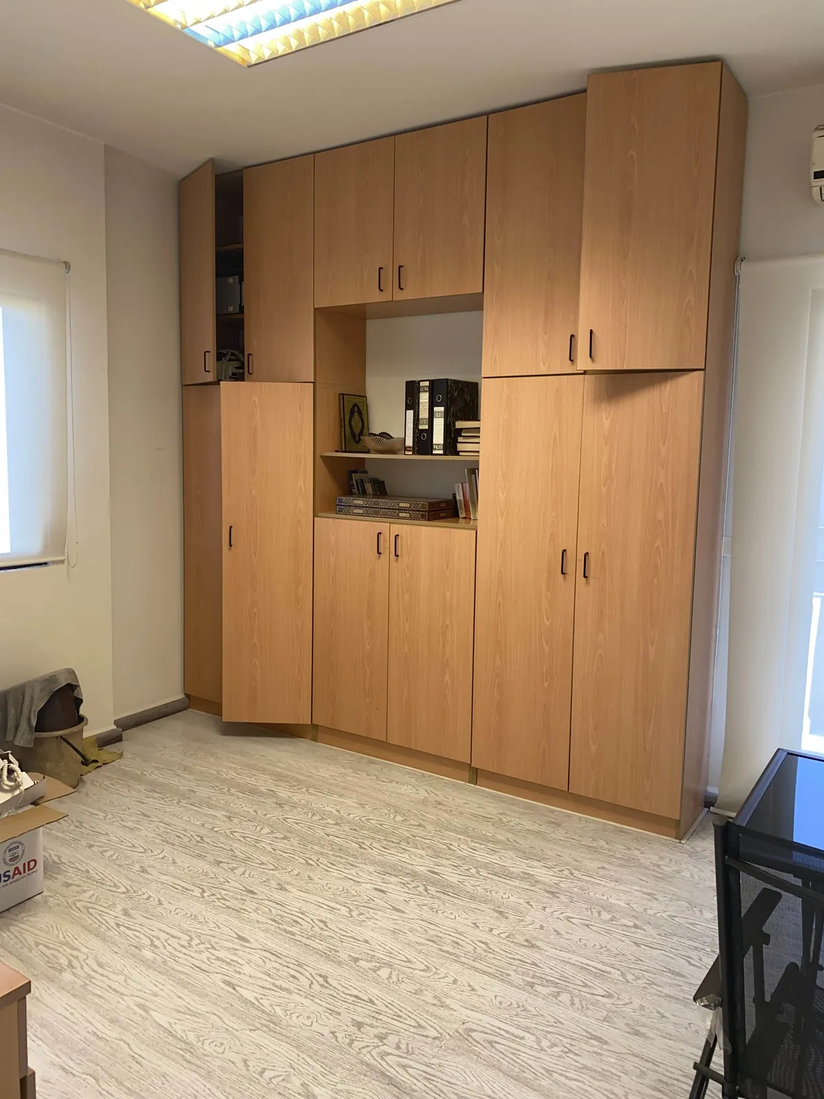 Prime Location Office for Sale or for Rent in Jal El Dib, Metn — الصورة 3