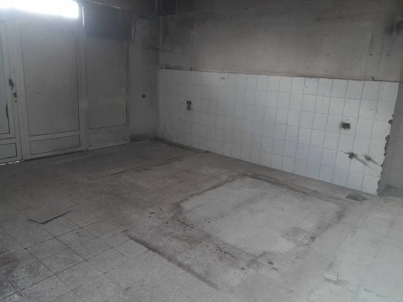 Prime Location Shop/ Factory in Fanar, Metn — الصورة 3