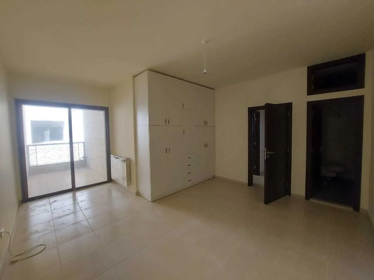 Apartment for Rent in Zouk Mikael with Sea and Mountain View — الصورة 5
