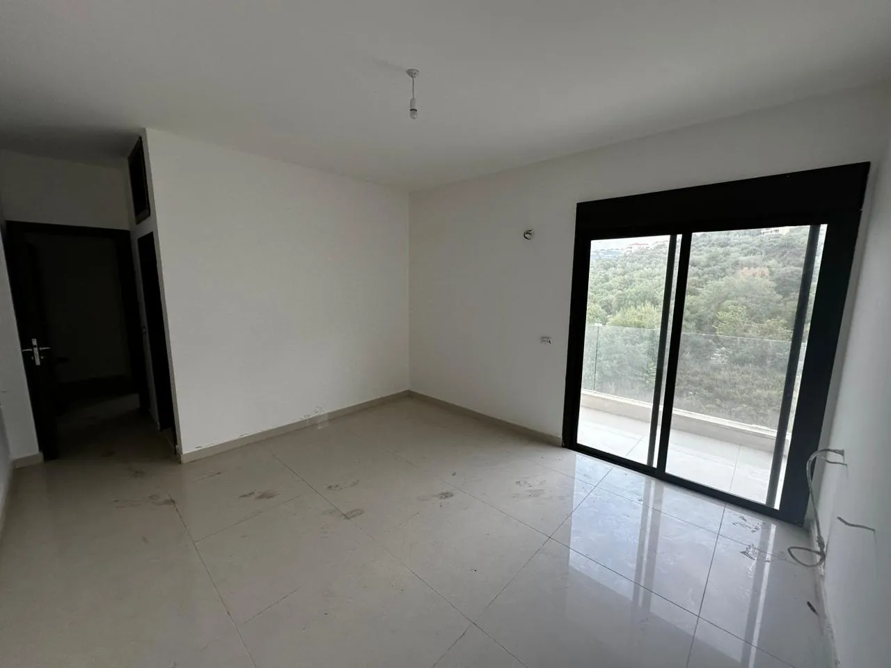 Apartment in Ajaltoun, Keserwan with View — الصورة 4