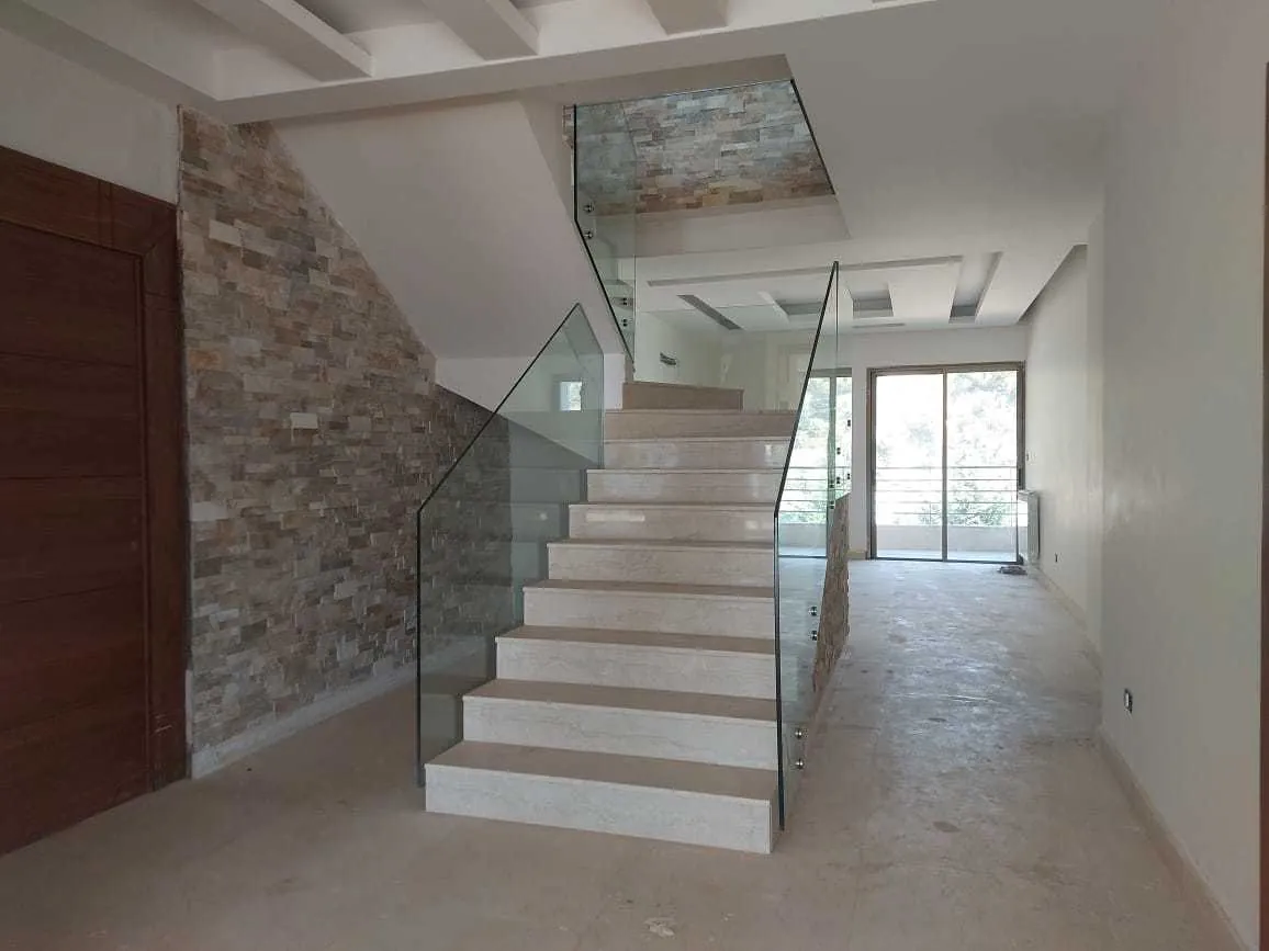 Duplex in Ballouneh, Keserwan with Sea and Mountain View — الصورة 3