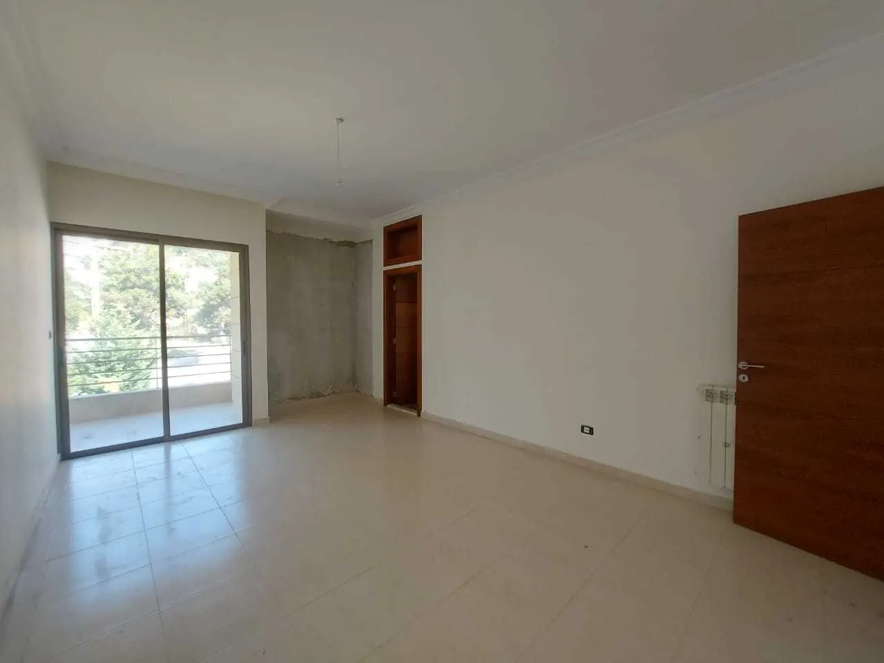 Duplex in Ballouneh, Keserwan with Sea and Mountain View — الصورة 4