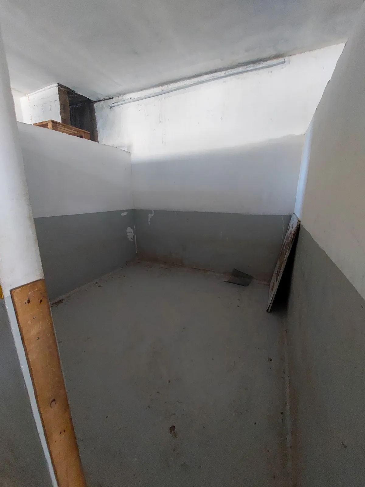 Industrial Warehouse for Rent in Dekwaneh, Metn — الصورة 4