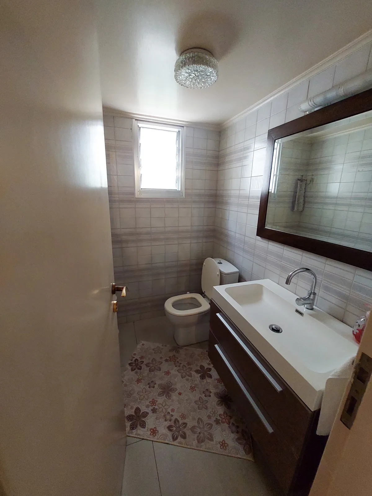Furnished Apartment for Rent in Mazraat Yachouh with View — الصورة 5