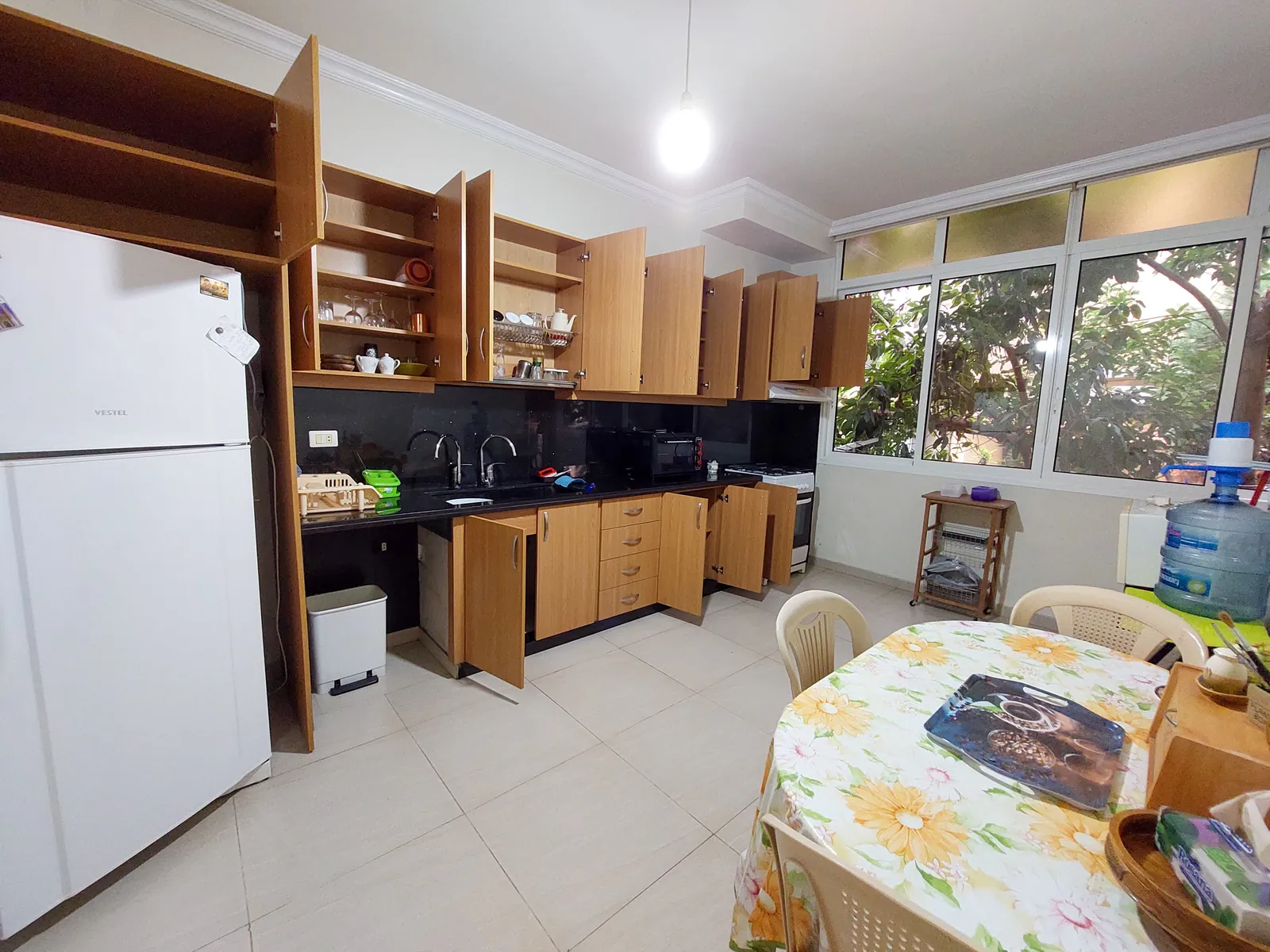 Fully Furnished Apartment for Rent in Dbayeh, Metn — الصورة 4