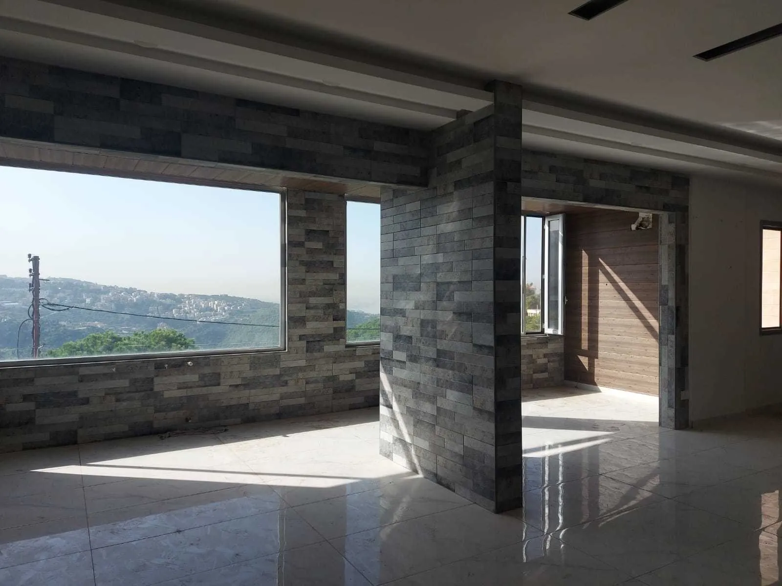 PAYMENT FACILITIES-Apartment in Jeita with Sea and Mountain View — الصورة 3