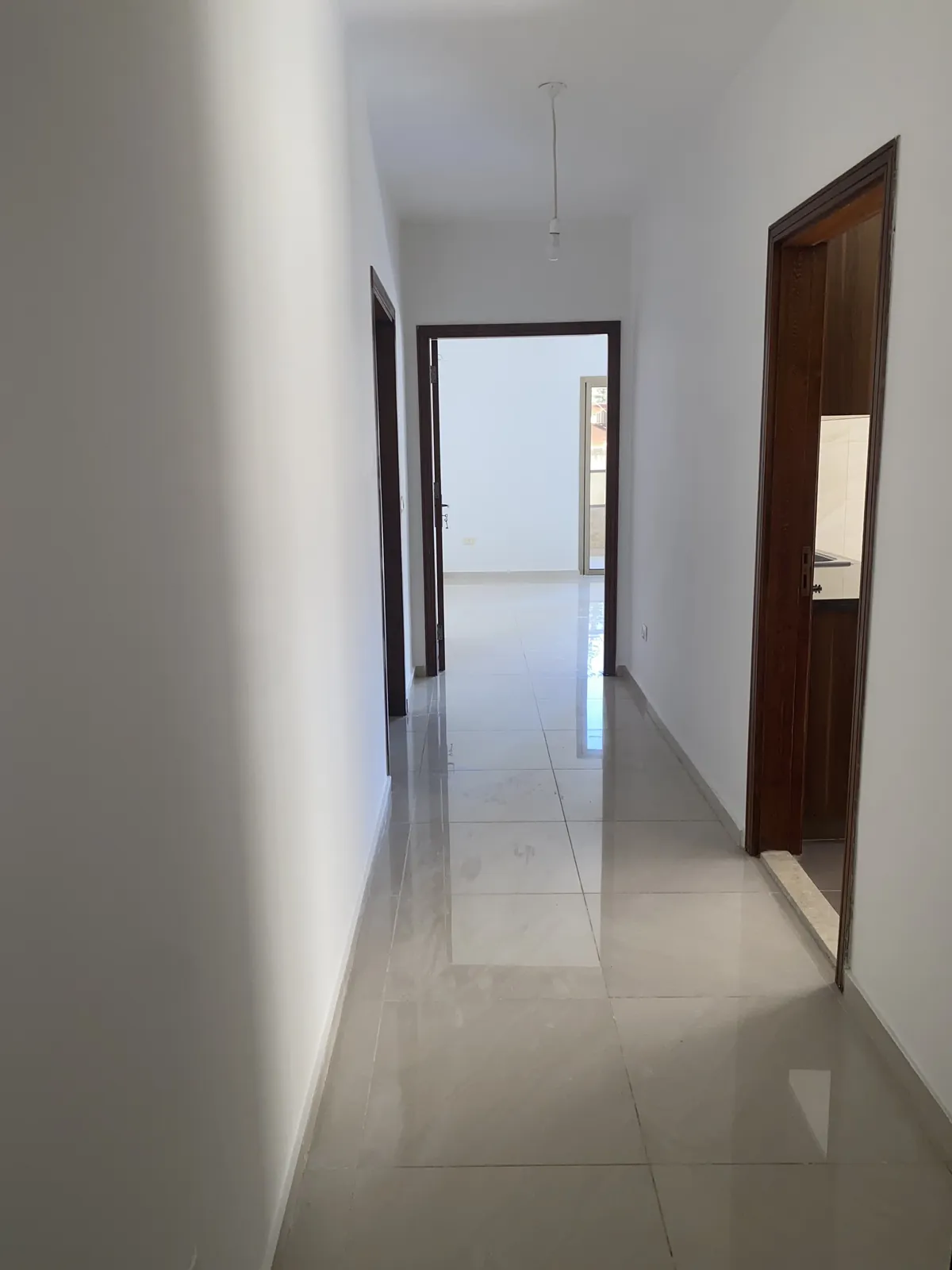 Renovated 3 Floor Building for Sale in Jal El Dib, Metn — الصورة 2