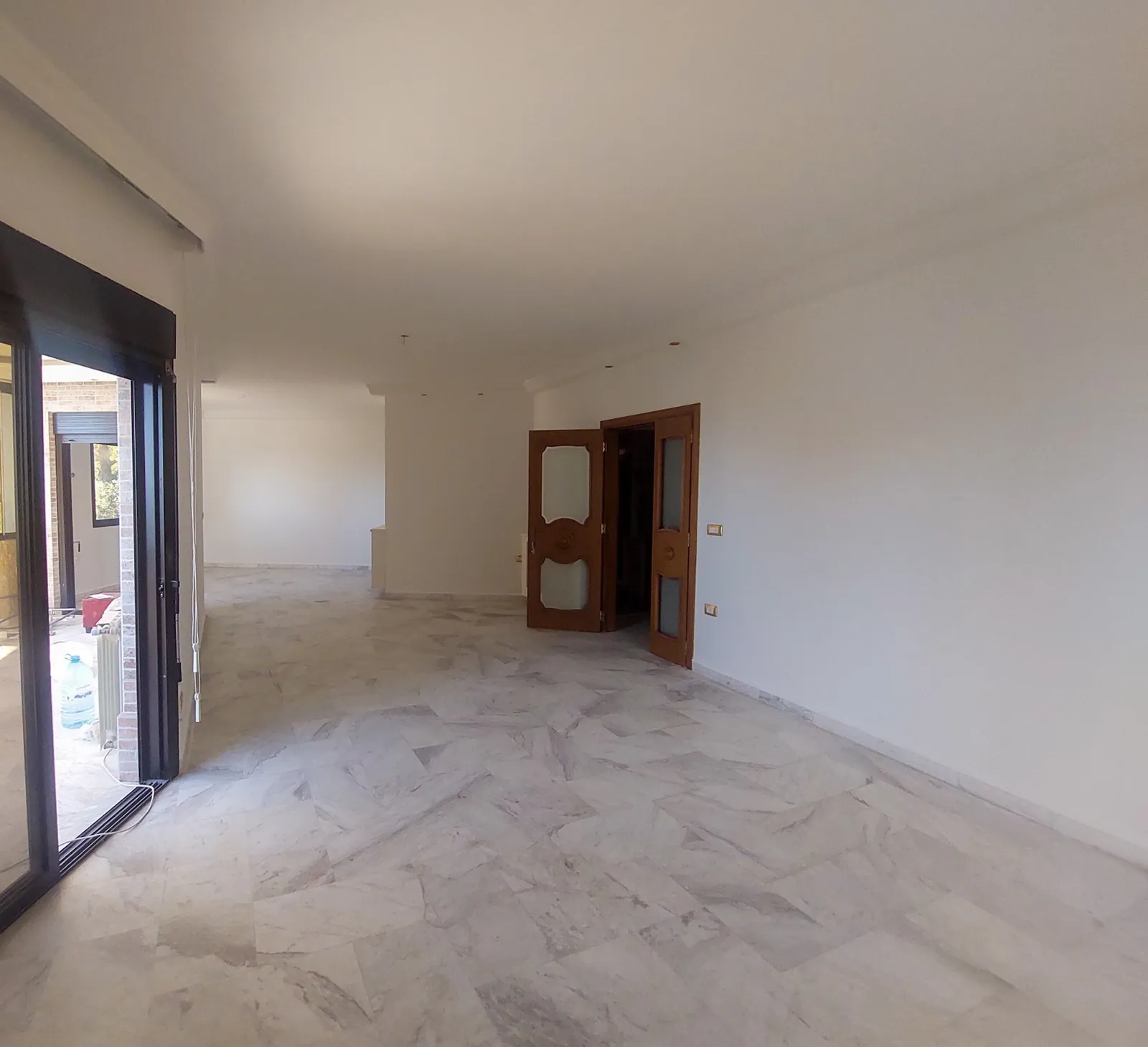 Prime Location Apartment in Beit El Chaar, Metn with Terrace