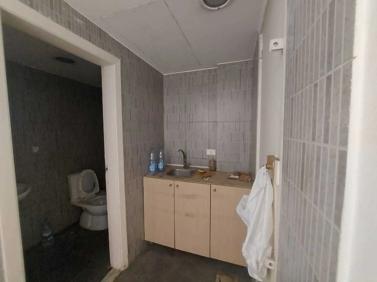 Shop for Rent in Zouk Mikael, Keserwan — الصورة 2