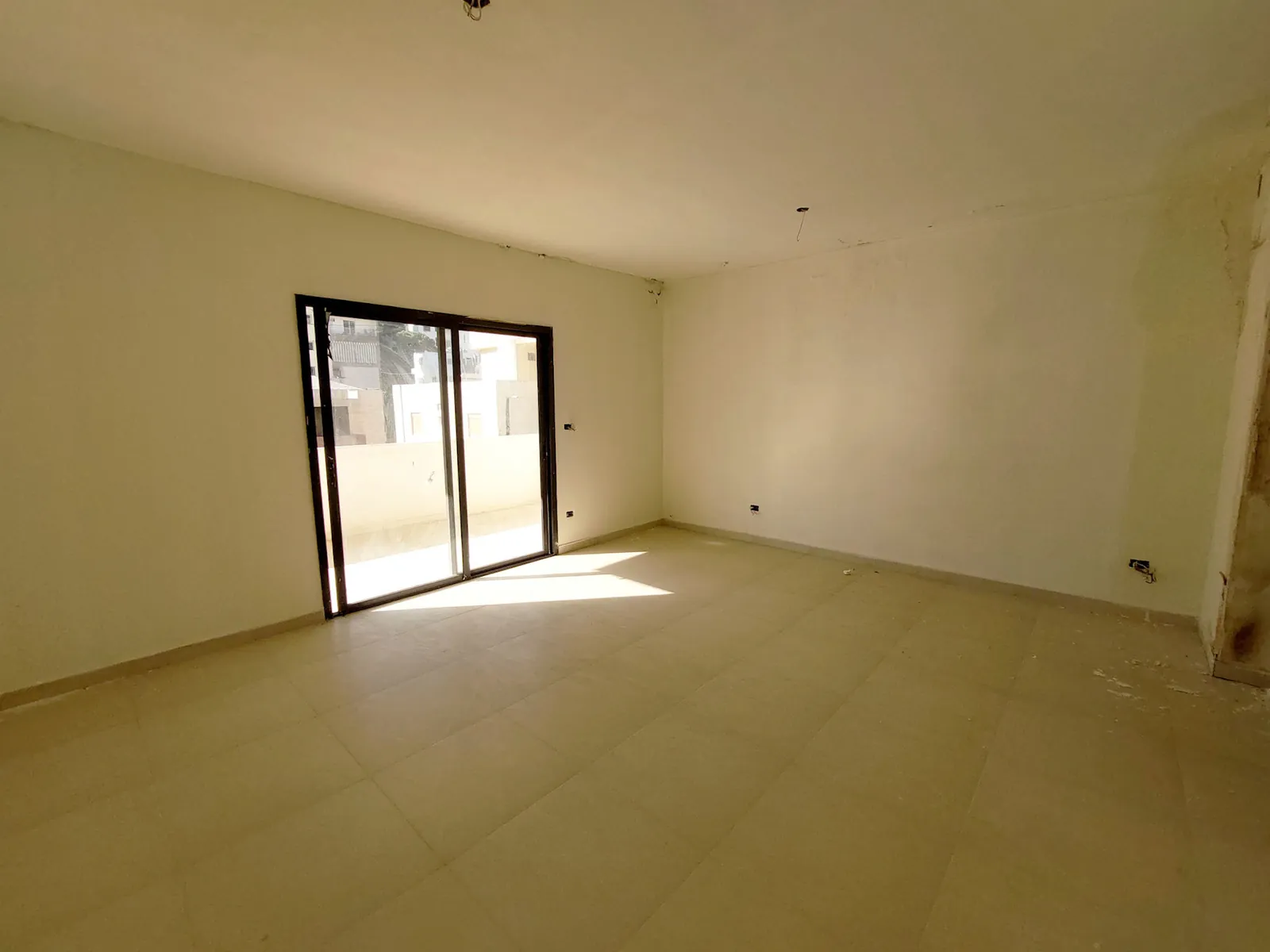 Prime Location Apartment in Aoukar, Metn
