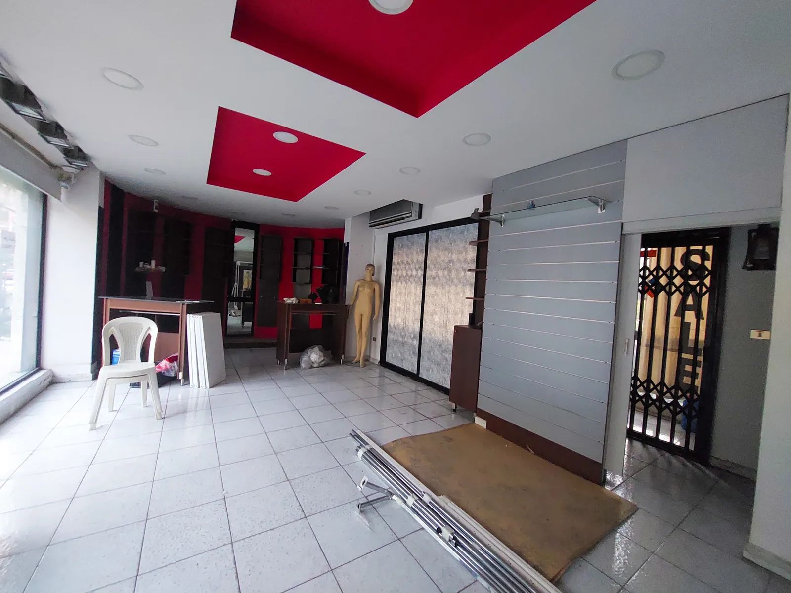 Prime Location Shop in Elissar, Metn
