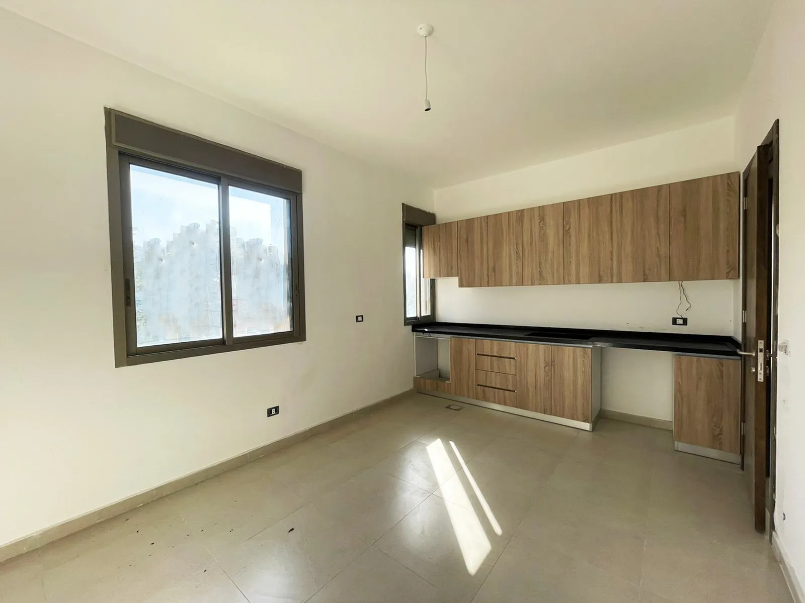 New Apartment in Dik El Mehdi, Metn with Sea View — الصورة 5