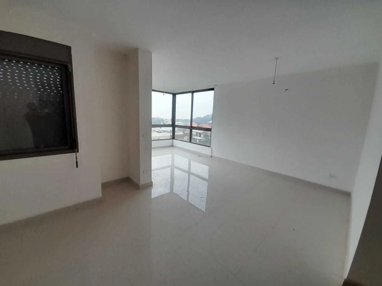 Apartment in Jouret El Ballout, Metn — photo 2