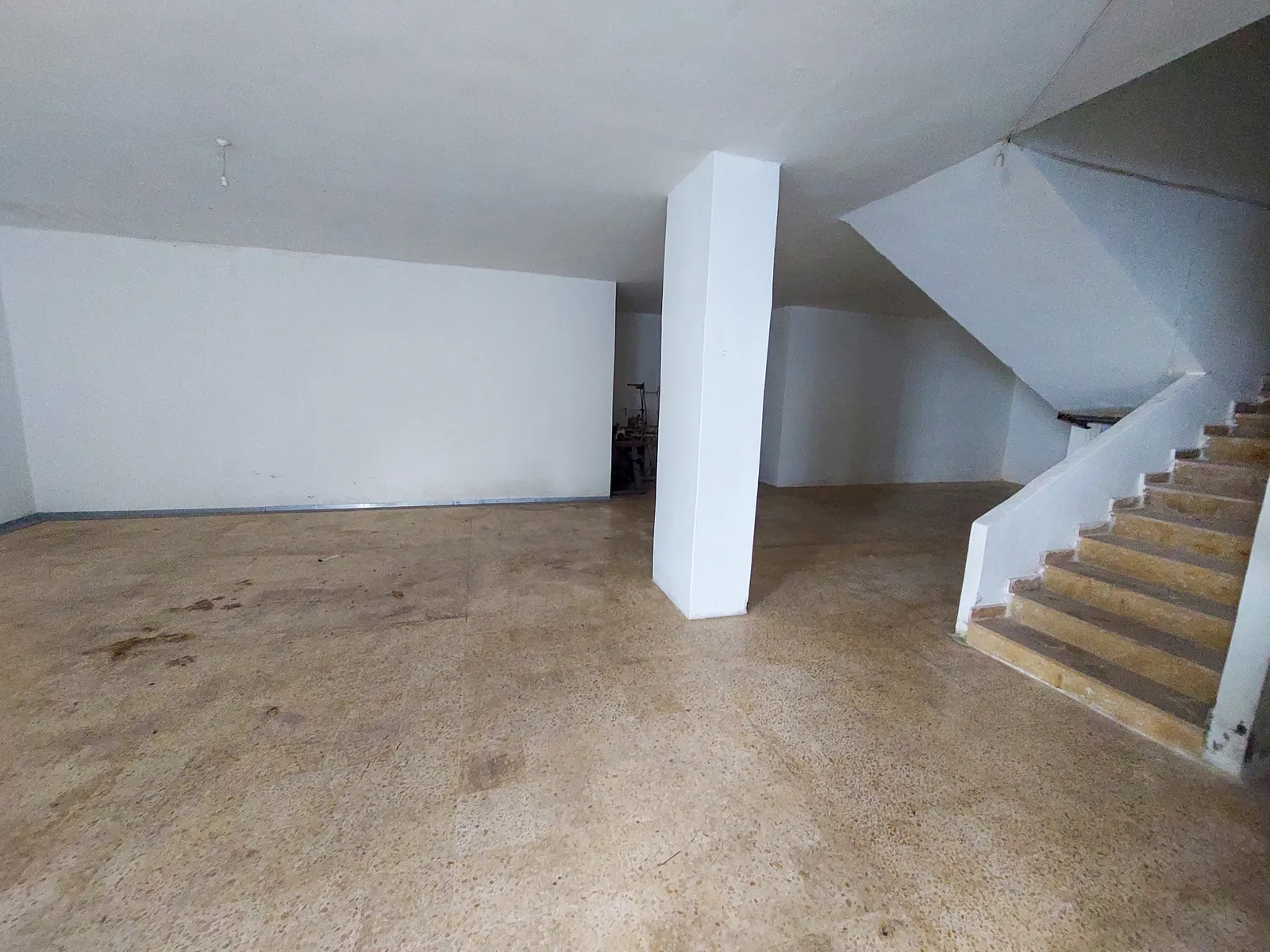 Prime Location Warehouse in New Rawda, Metn — الصورة 2