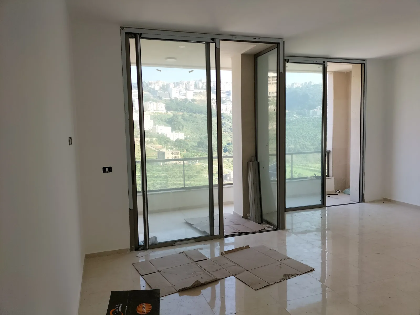 Payment Facilities- Apartment in Hazmieh, Baabda with View