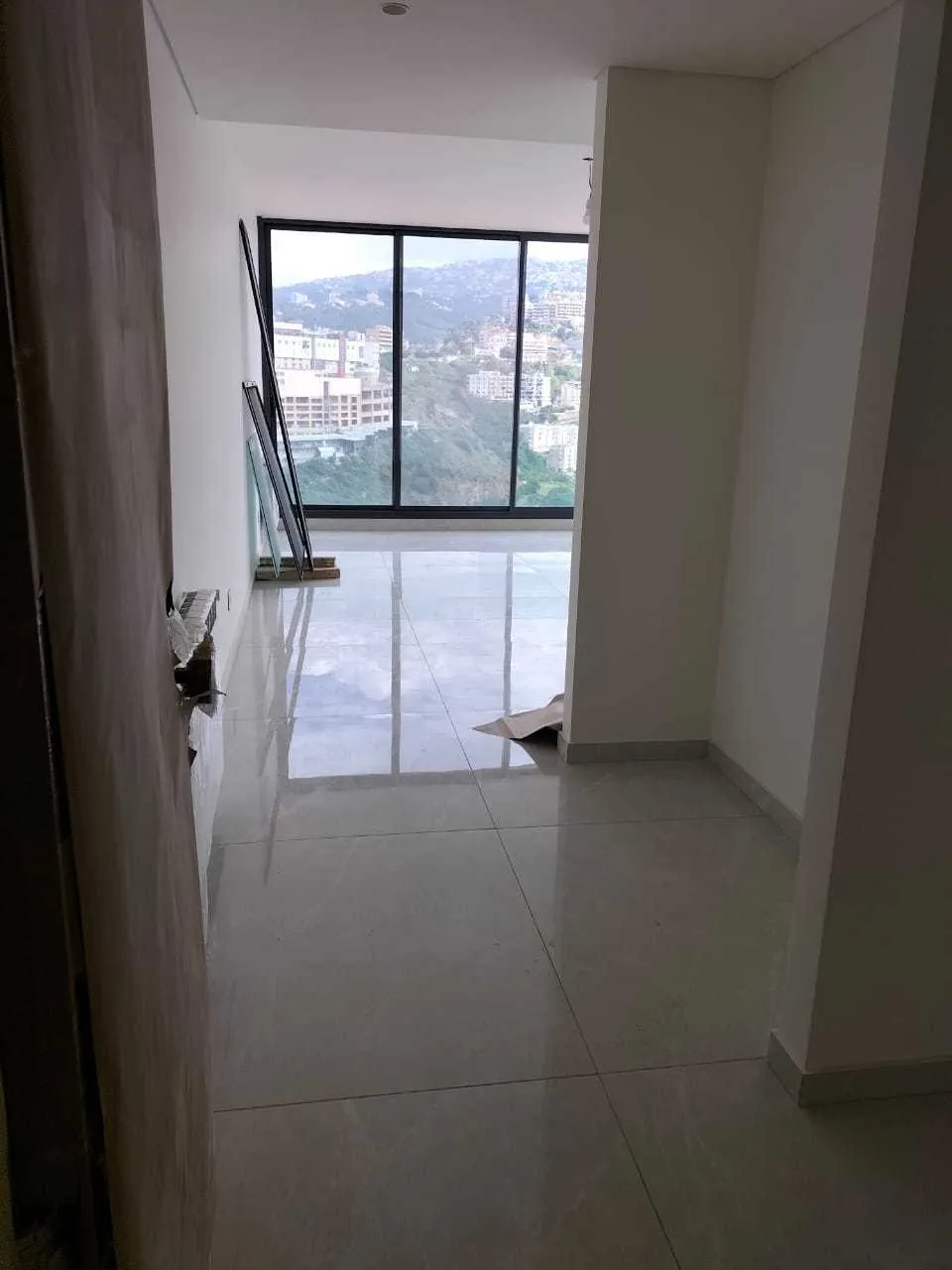 Duplex in Mar Takla, Hazmieh with Full Panoramic Mountain View — الصورة 3