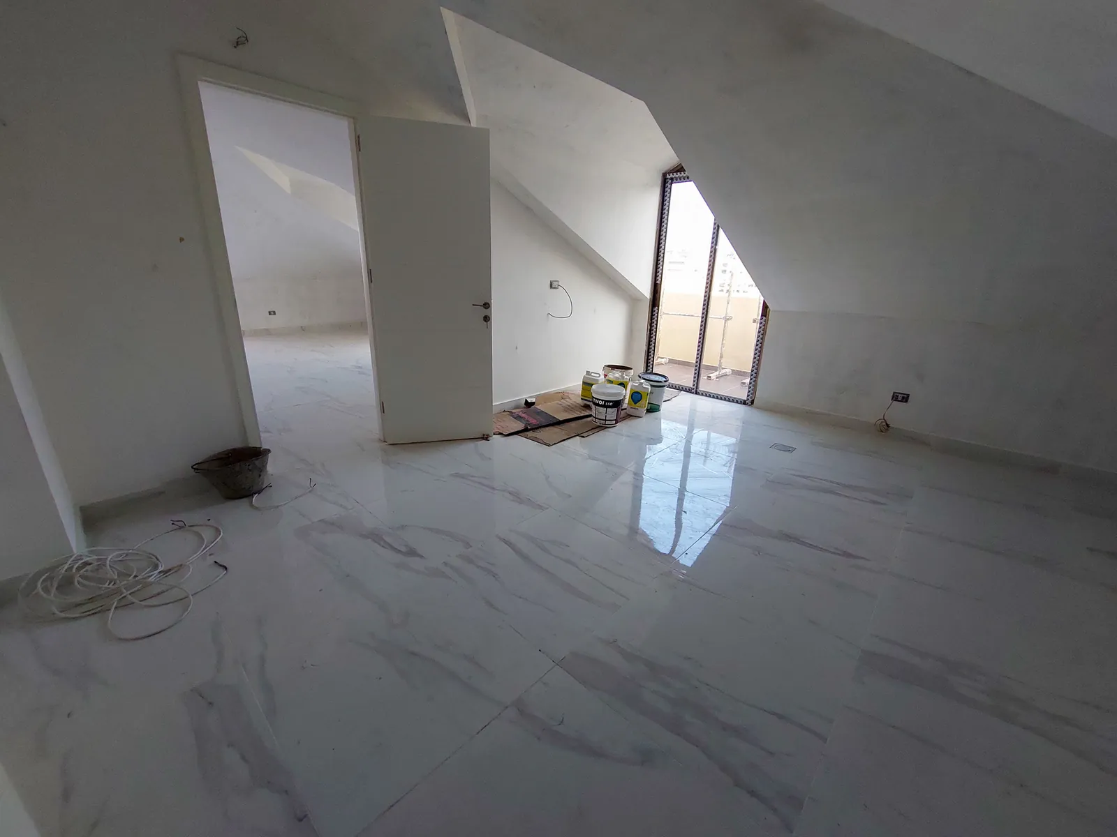 New Apartment in Dbayeh, Metn with Sea View & Terrace — الصورة 3