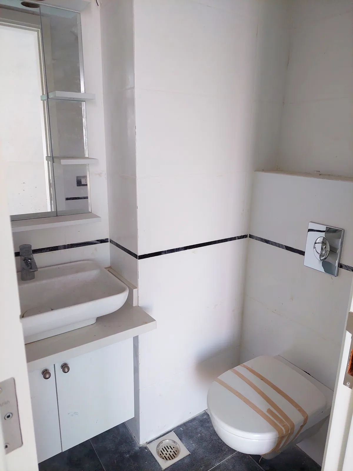 New Apartment in Dbayeh, Metn with Sea View & Terrace — الصورة 5
