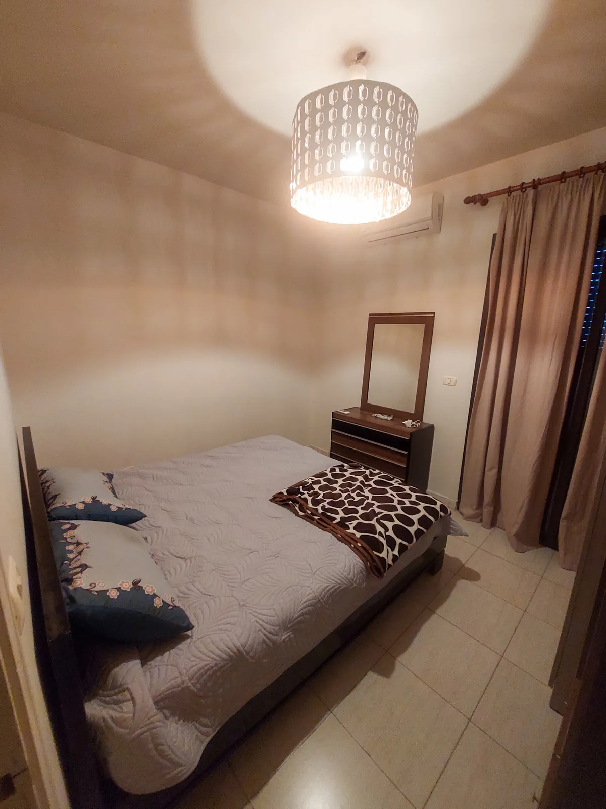 Fully Furnished Apartment in Naccache, Metn with Terrace — الصورة 4