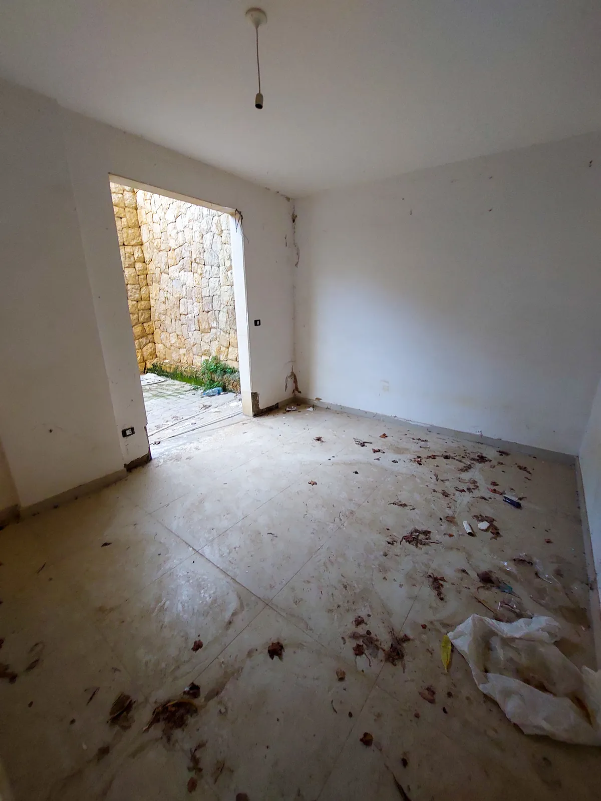 Apartment in Aoukar, Metn with Terrace/Garden — الصورة 5