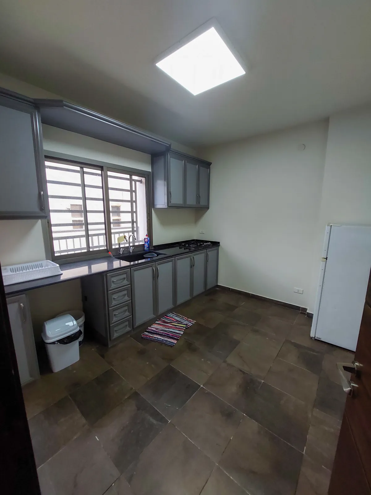 Prime Location Office for Rent in Aoukar, Metn — الصورة 4