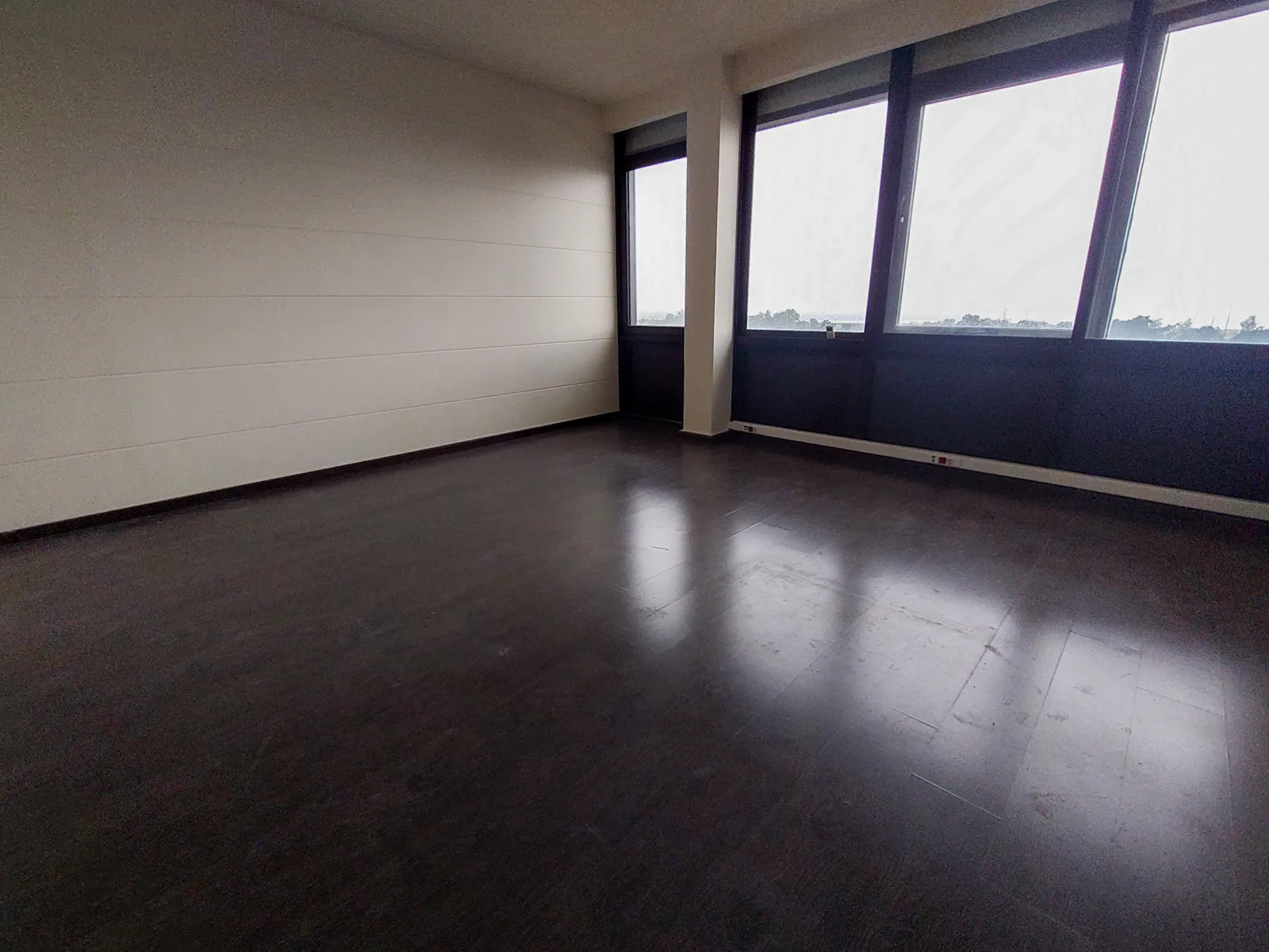 Prime Location Office in Dbayeh, Metn