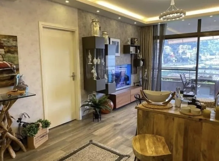 Furnished Chalet in Zouk Mosbeh, Keserwan with Sea & Beirut View — الصورة 5