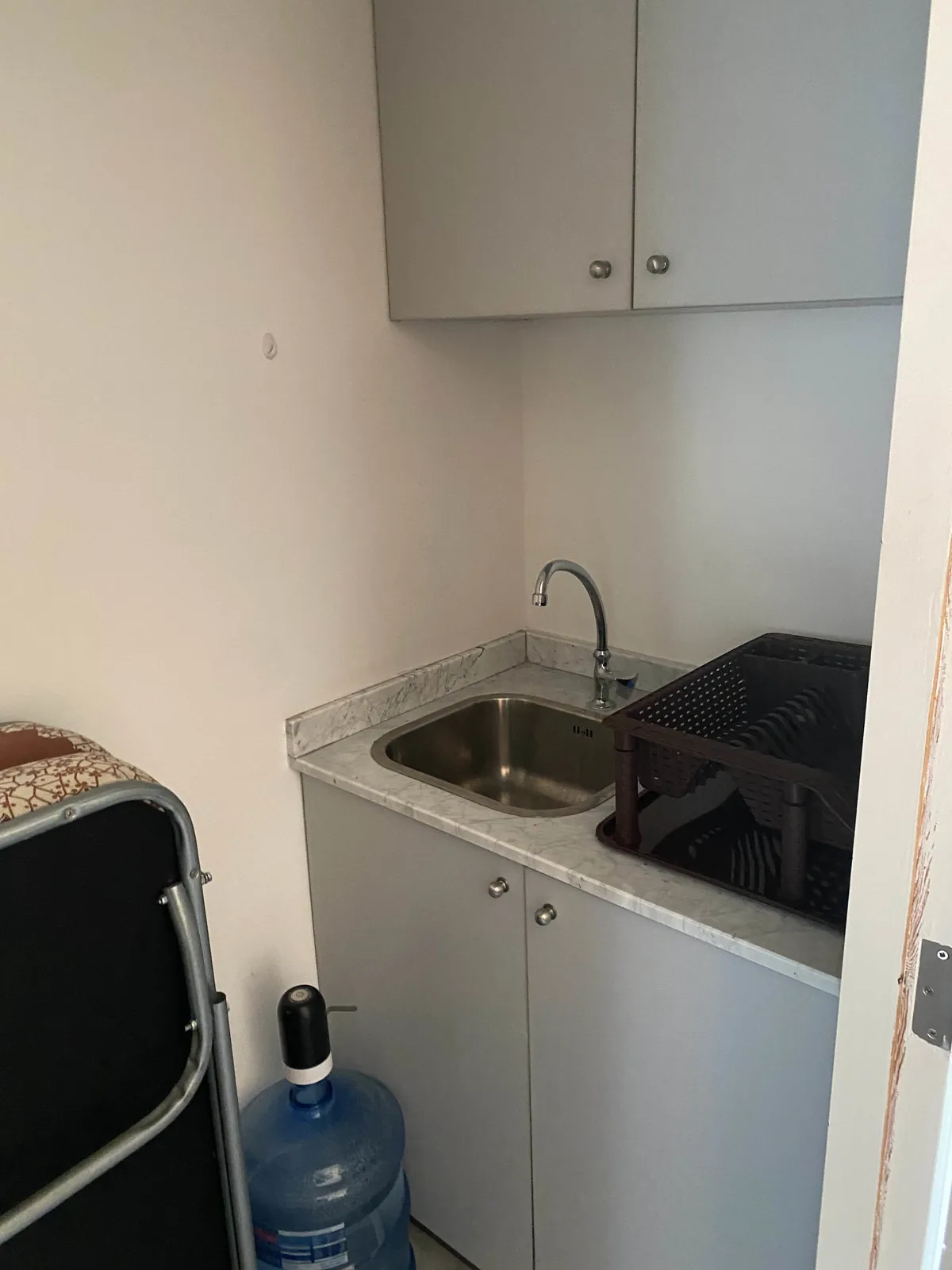 Prime Location Office in Jal El dib, Metn — الصورة 2