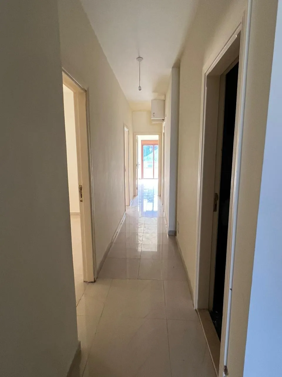 Apartment for Sale or for Rent in Zouk Mosbeh with Sea View — الصورة 5