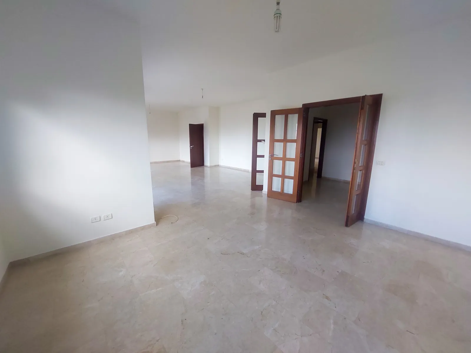 Apartment in Mazraat Yachouh, Metn — الصورة 2