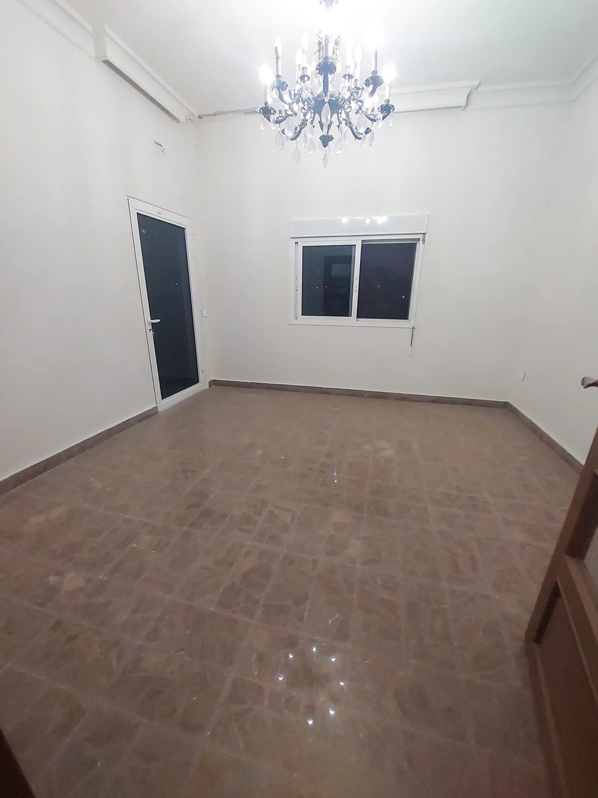 Villa in Aoukar, Metn with a Breathtaking Sea View — photo 3