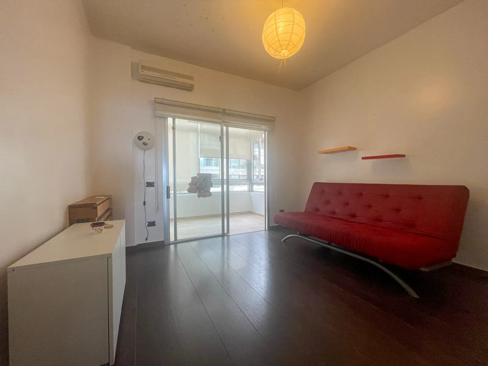Semi-Furnished Apartment in Biyada, Metn with Panoramic View — الصورة 3
