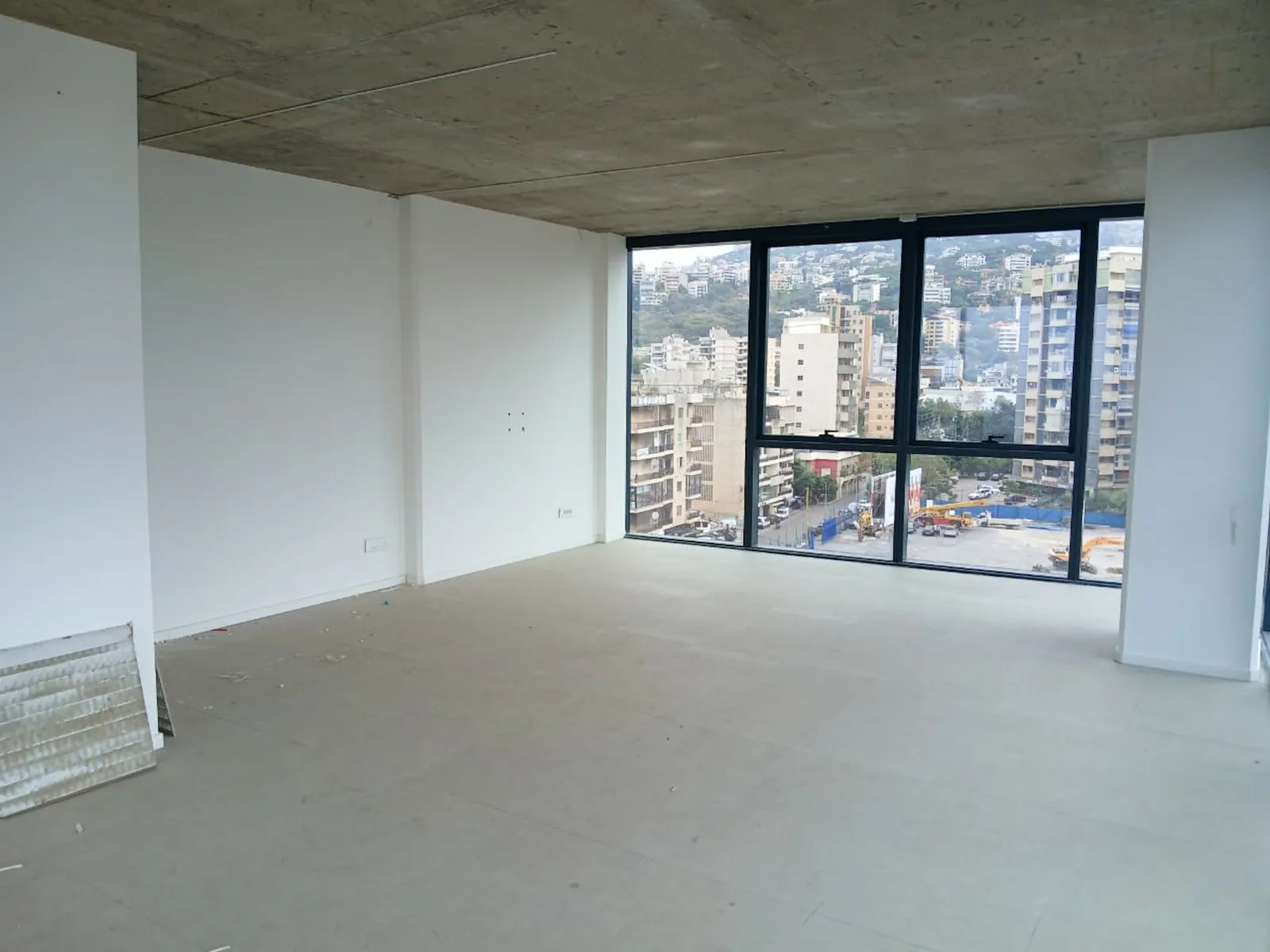 Prime Location Brand New Office in Antelias, Metn — photo 2