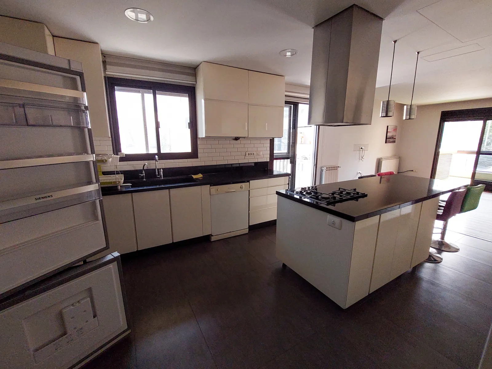 Fully Equipped Apartment in Mazraat Yachouh, Metn — الصورة 5