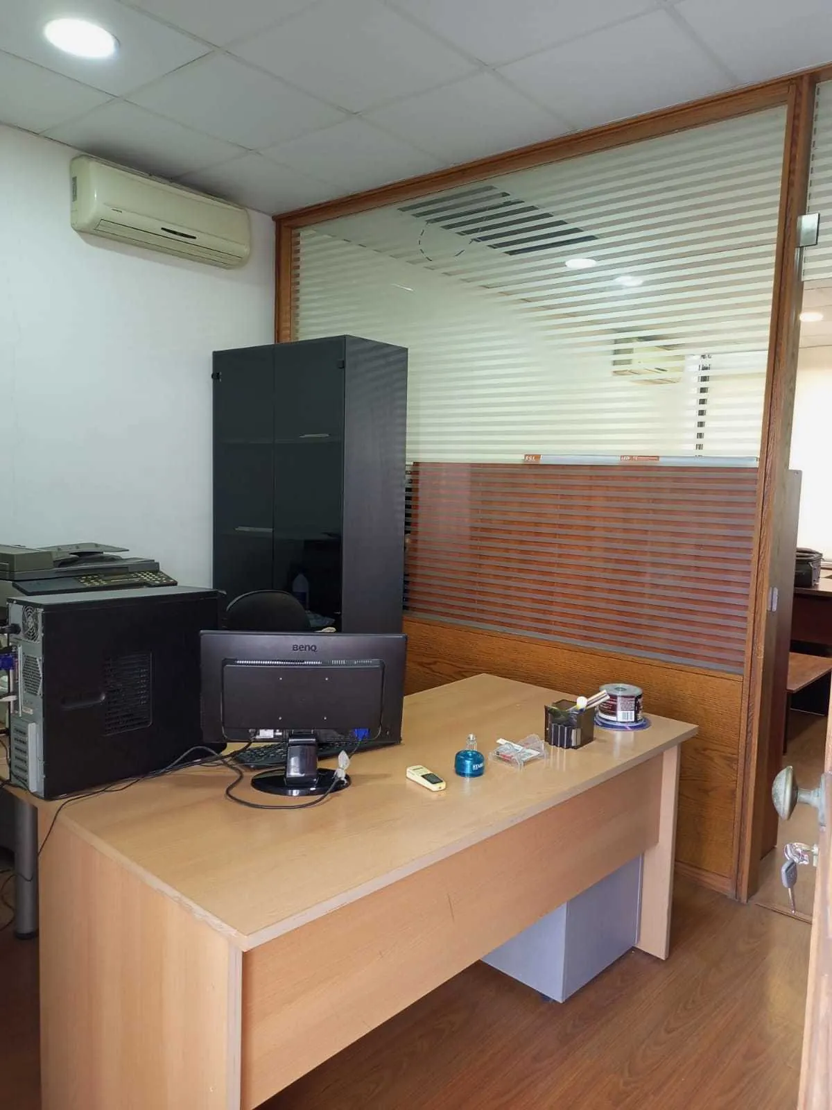 Office/Dental Clinic in Sin El Fil/Jdeideh Highway, Metn — الصورة 3