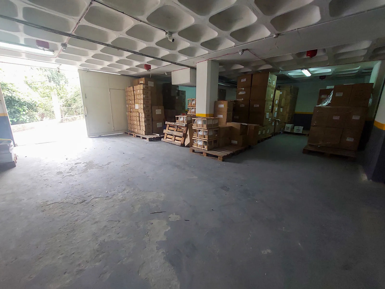 Prime Location Warehouse in Mazraat Yachouh, Metn — photo 4