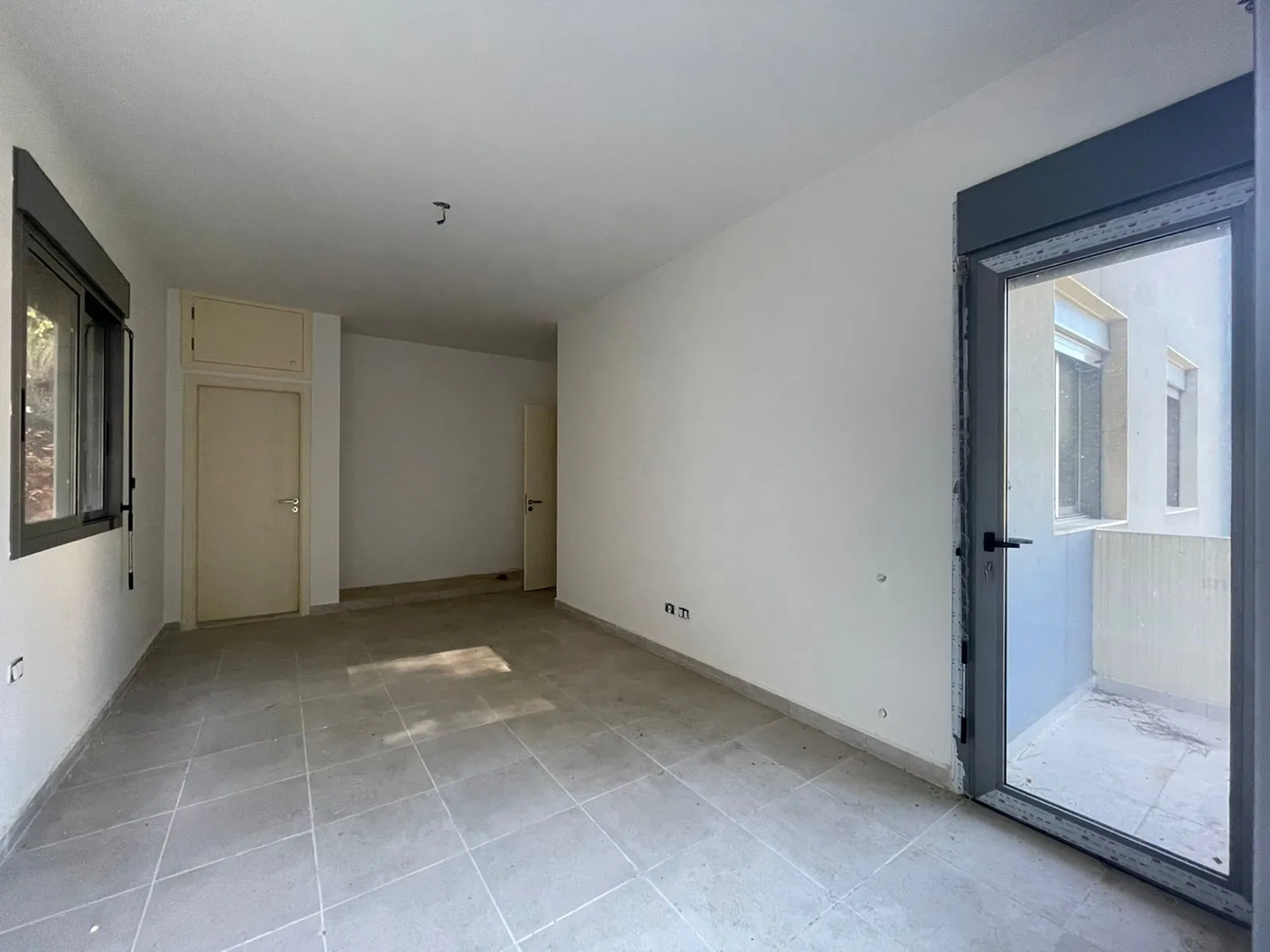 New Apartment in Ain Alak, Metn with Greenery View — photo 2