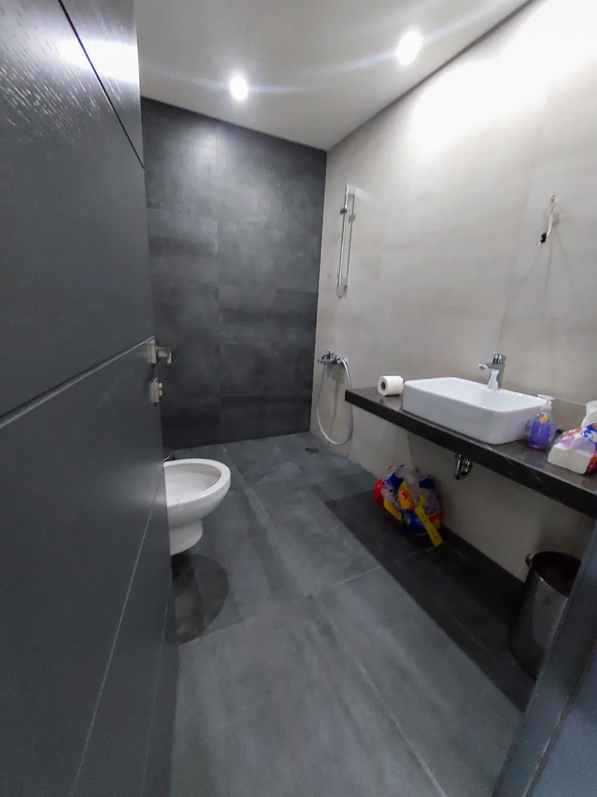 New Apartment in Dbayeh, Metn with Terrace — الصورة 5